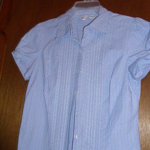 nwot blue stripe blouse button down. size s. st johns bay